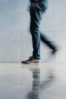 なぜ、歩行は「ただの移動手段」に成り下がったのか